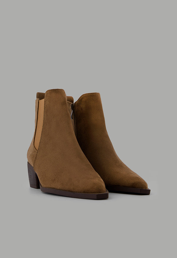 Choice Suede Heeled Boots Camel