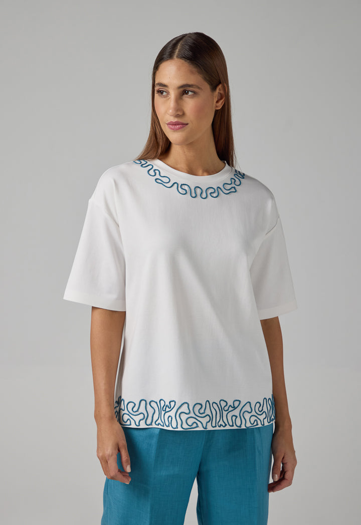 Choice Embroidered Contrast T-Shirt Off White