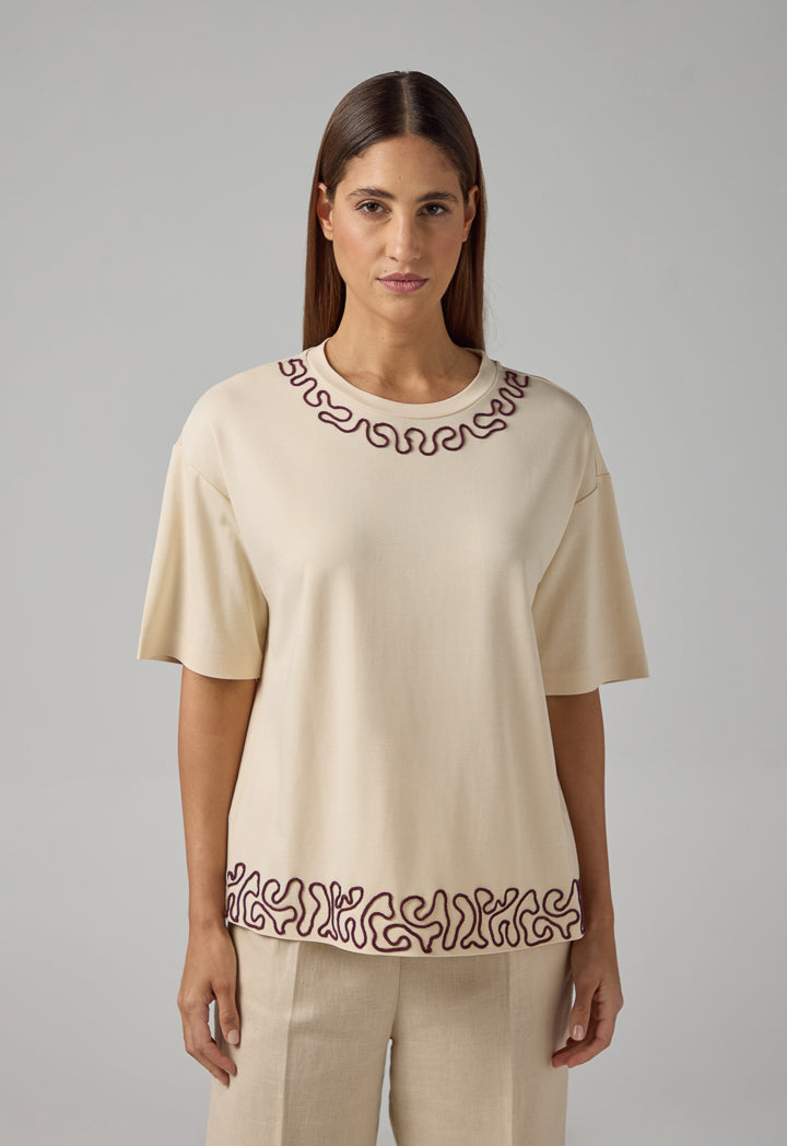 Choice Embroidered Contrast T-Shirt Beige