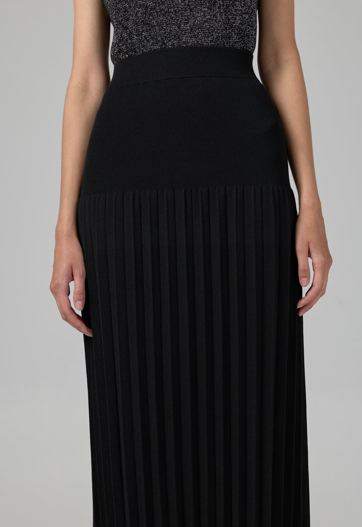 Choice Knitted Pleated Maxi Skirt Black