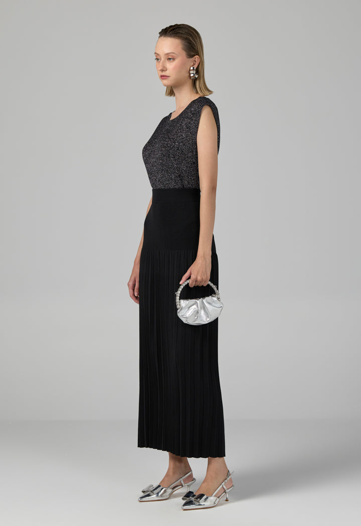 Choice Knitted Pleated Maxi Skirt Black