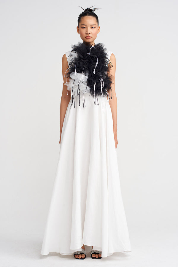 NU Organza Floral Detailed Neckpiece Black/Offwhite