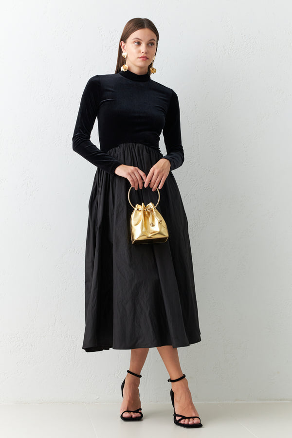 Setre Bucket Bag With Ring Handle Gold