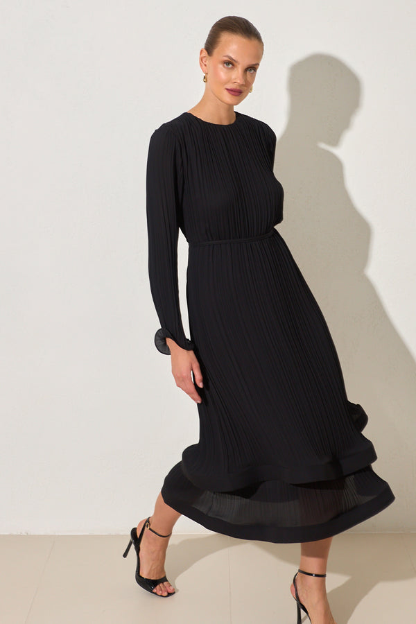 Setre Pleated Relaxed Cut Dress Black