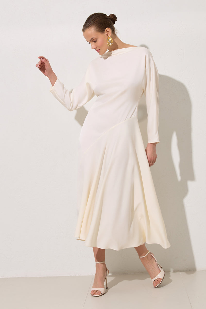Setre Long Sleeve Solid Dress Cream