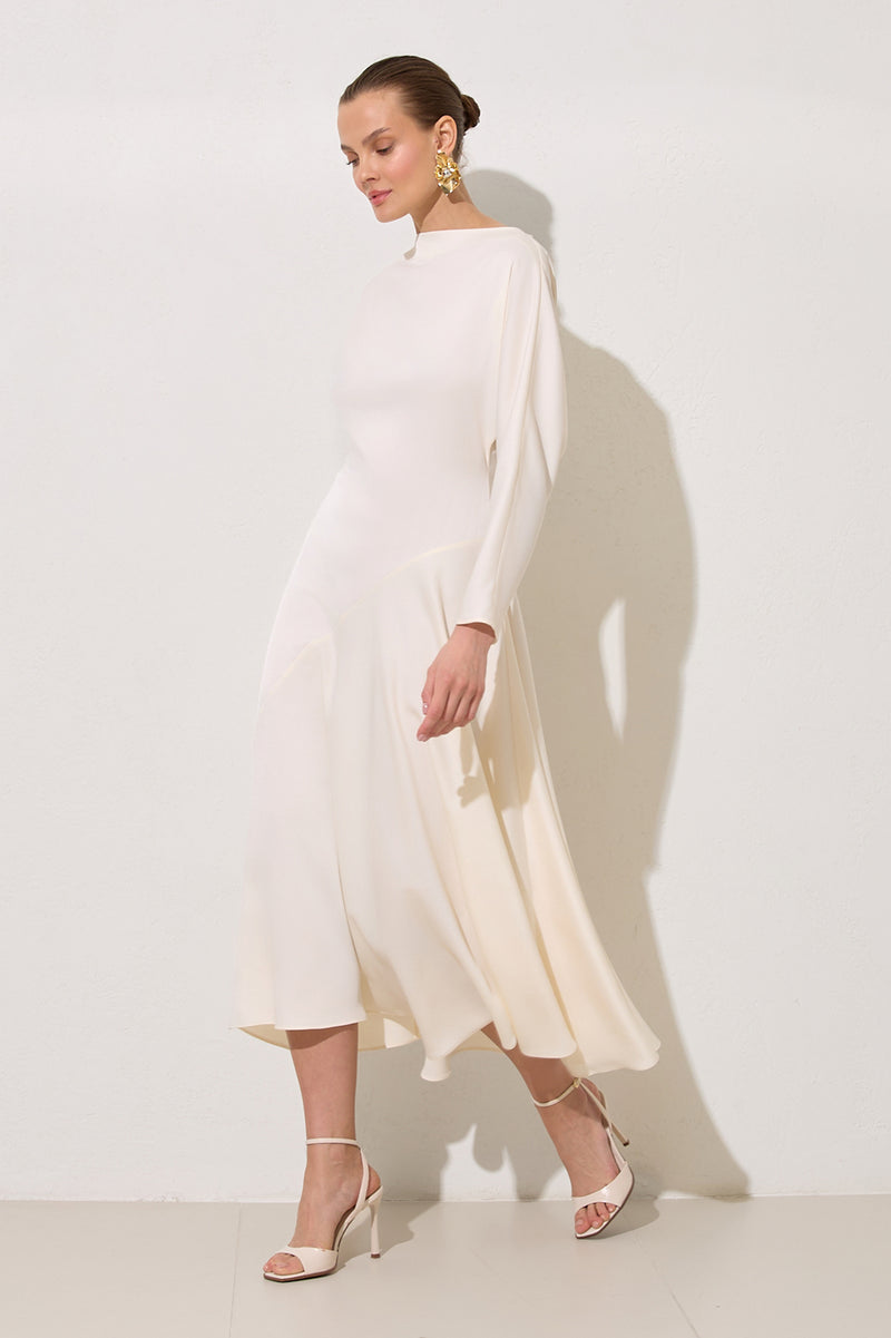 Setre Long Sleeve Solid Dress Cream