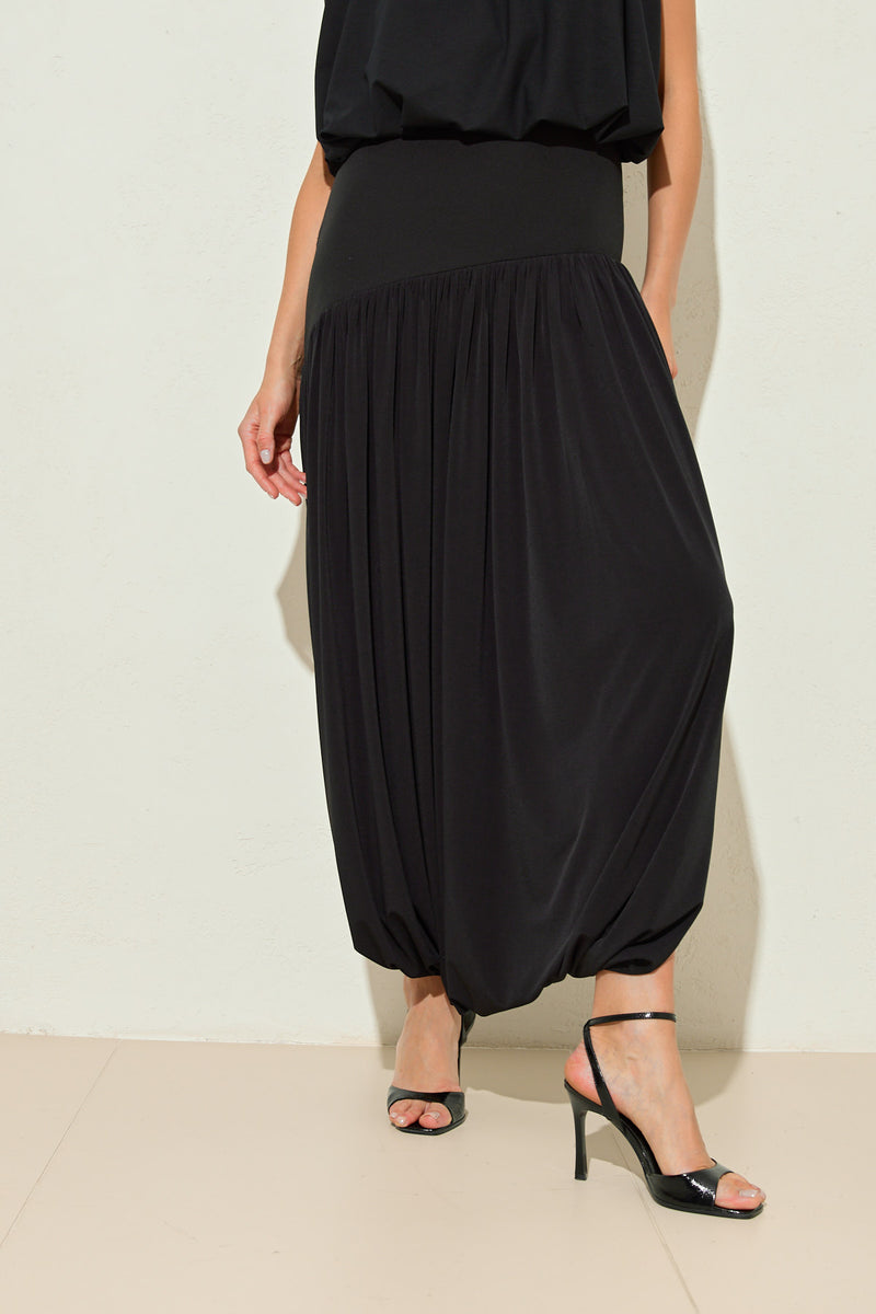 Setre Bubble Hem Side Slit Skirt Black