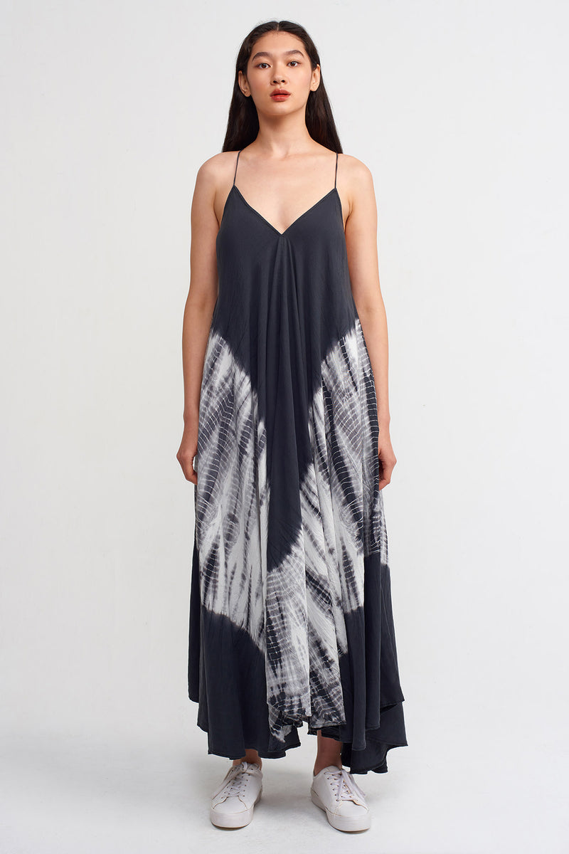 NU Tie Dye V Neck Maxi Dress Black/Offwhite