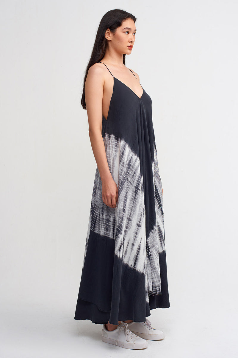 NU Tie Dye V Neck Maxi Dress Black/Offwhite