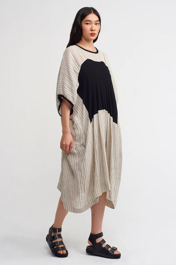 NU Striped With Ribbed Detail Dress Light Grey-Black