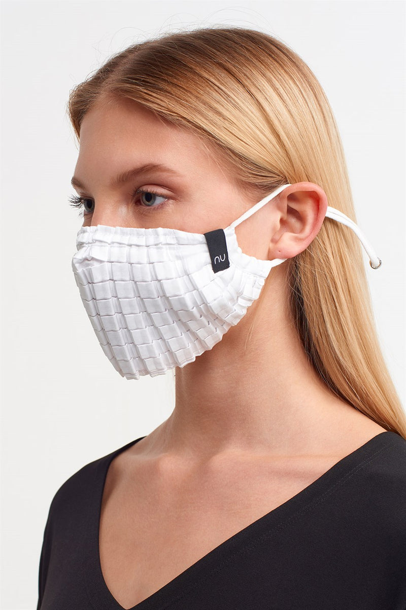 NU Pleated Face Mask White