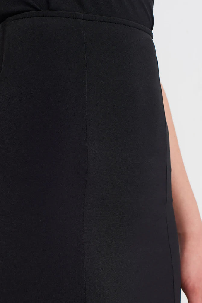 NU Mermaid Cut Maxi Skirt Black