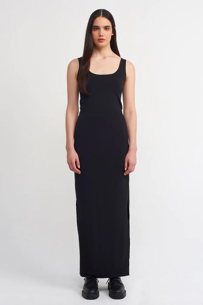 NU Side Slits Detail Maxi Skirt Black